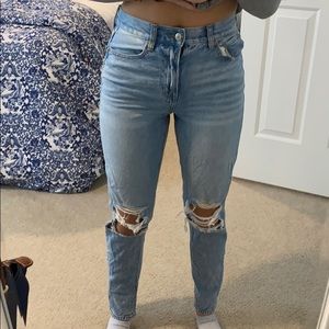 American Eagle Mom Jeans